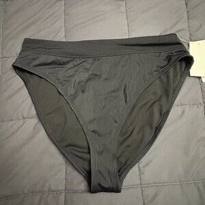 Salt + Cove Juniors' Ribbed Bikini Bottoms - Size: XL - NWT